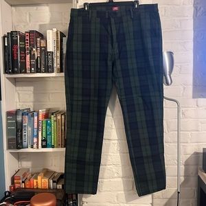 Levi’s XX Chino 36X32 in Blackwatch Plaid